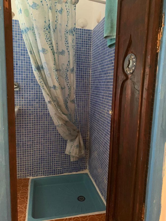 Hathor ,Casa Marroqui Con Dos Terrazas En La Medina Antigua , Ideal Parejas!! Wifi!! อซิลาห์ ภายนอก รูปภาพ