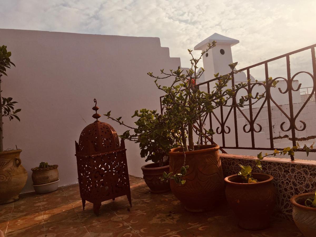 Hathor ,Casa Marroqui Con Dos Terrazas En La Medina Antigua , Ideal Parejas!! Wifi!! อซิลาห์ ภายนอก รูปภาพ