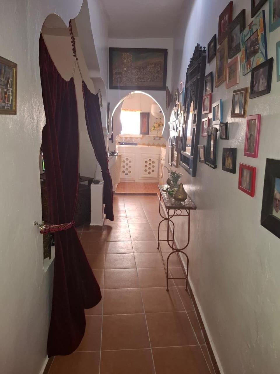 Hathor ,Casa Marroqui Con Dos Terrazas En La Medina Antigua , Ideal Parejas!! Wifi!! อซิลาห์ ภายนอก รูปภาพ
